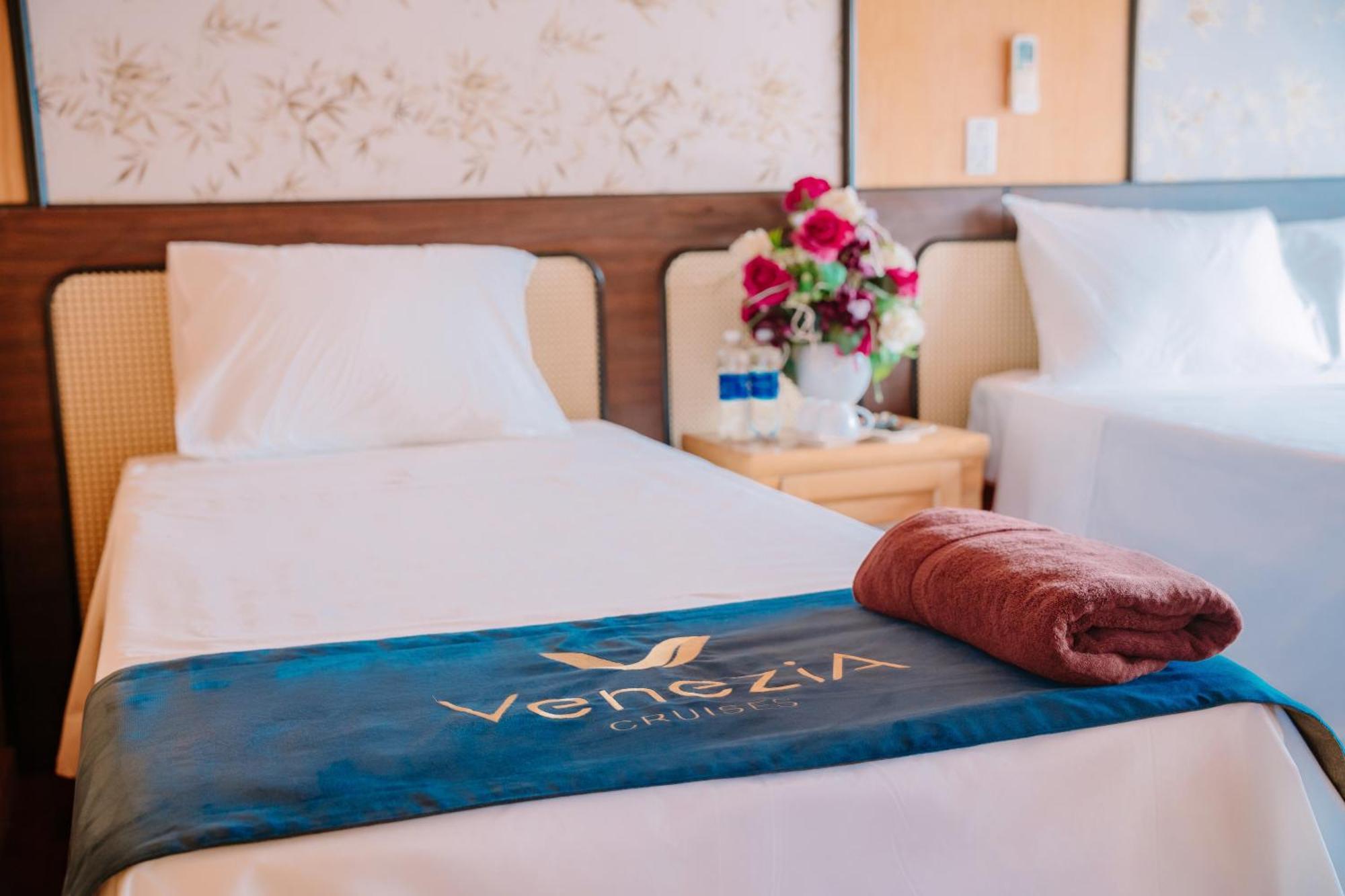 Venezia Boutique Cruises - Catba Island Otel Chan Chau Dış mekan fotoğraf