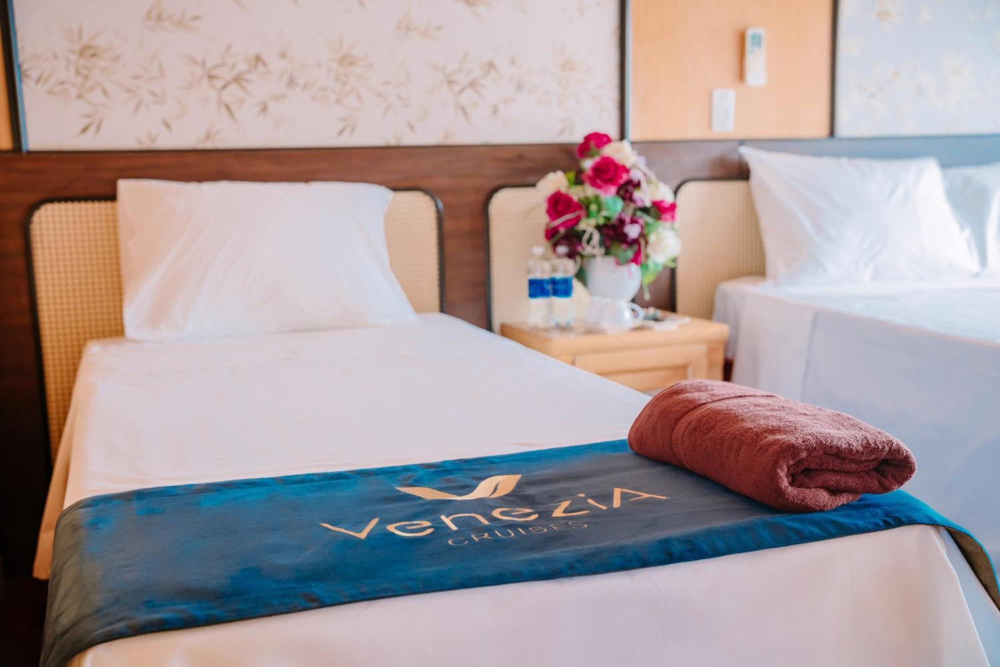 Venezia Boutique Cruises - Catba Island Otel Chan Chau Dış mekan fotoğraf